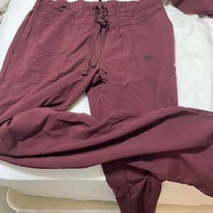 Greys anatomy medium scrub bottoms maroon